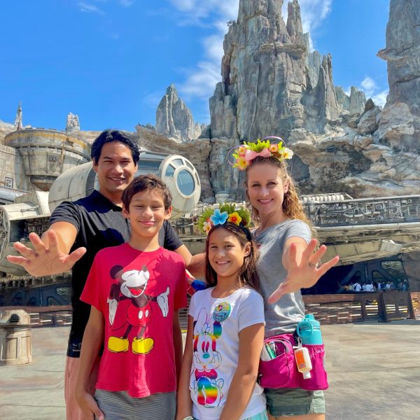 Angela Chun - force at Galaxy's Edge Large